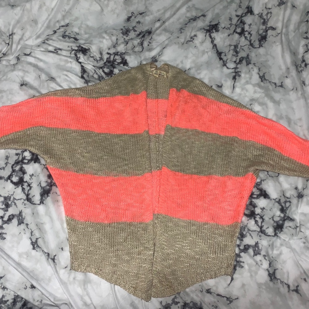 Cardigan - Picture 2 of 3